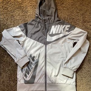 Nike hooded windbreaker
